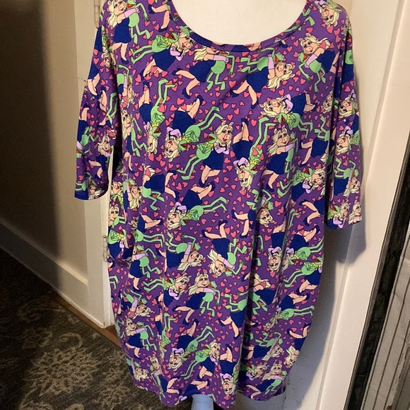 Lularoe Kermit and miss piggy high low blouse size S - Picture 1 of 6